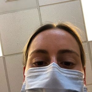 Meet your Posher, Lauren